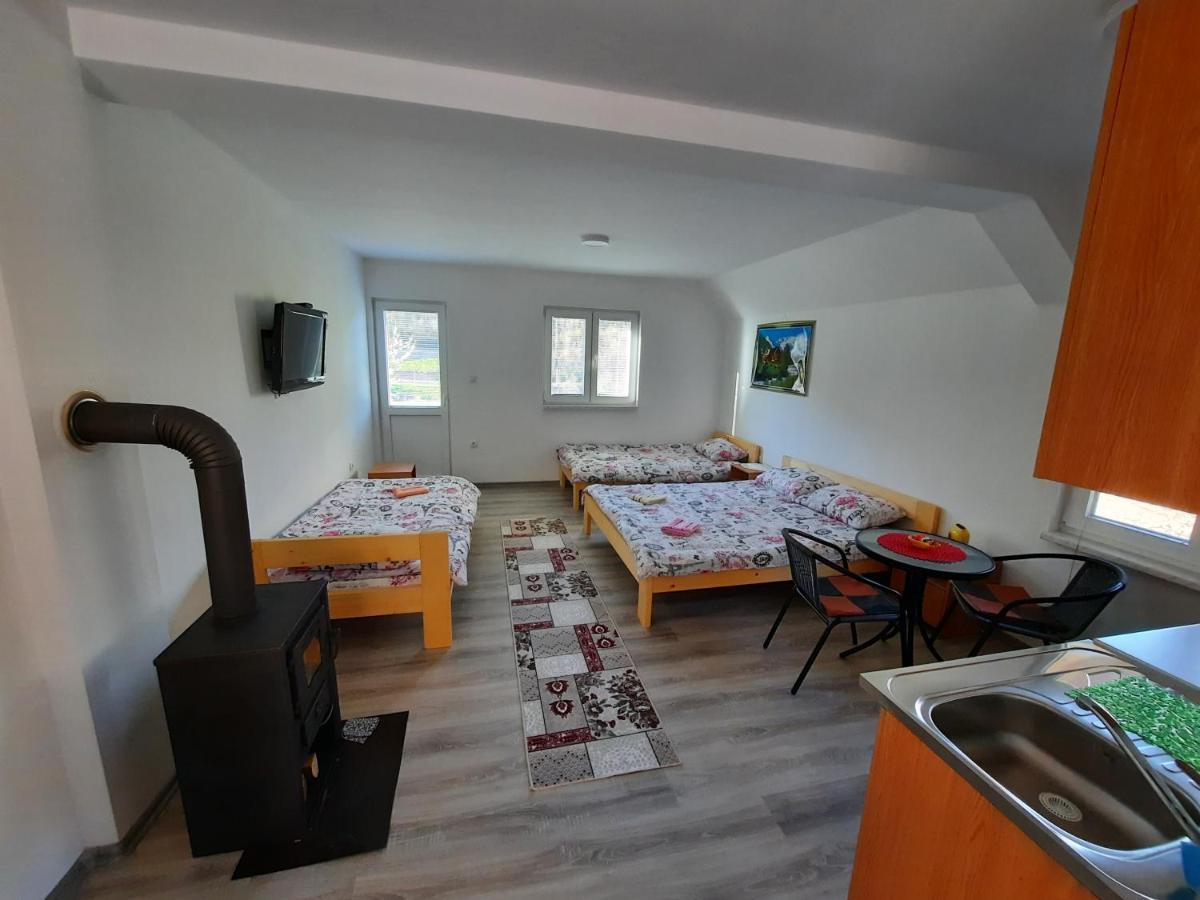 Apartmani Vila Na Drini Foca Exterior foto